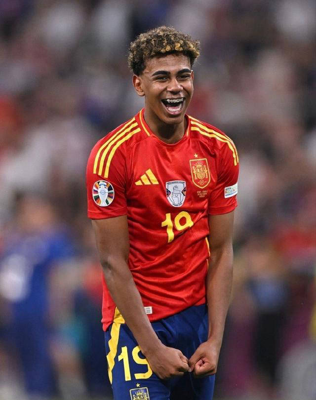 中超射手榜更新：奥斯卡领跑